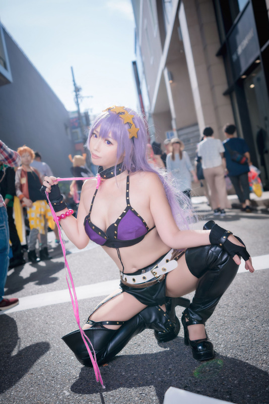 【コスプレ】魅惑の水着BBにメイド酒呑童子まで！「ホココス2019」FGO美女レイヤーまとめ【写真100枚】