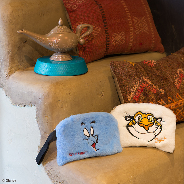 D賞：ポーチ 1回650円(税込)（C） Disney