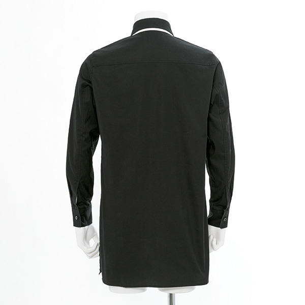 シャツ／各11,800円（税別）（C）2017 川原 礫／KADOKAWA アスキー・メディアワークス／SAO-A Project