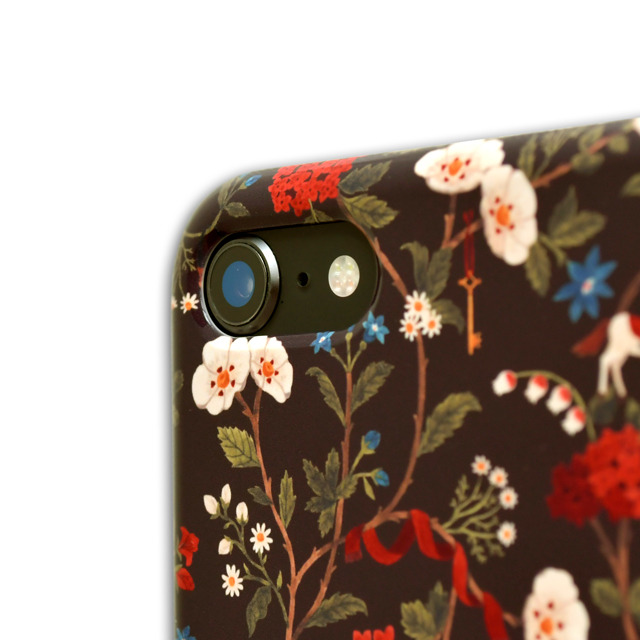 iPhoneケース（2,900円・税別）（C）諫山創・講談社 /「進撃の巨人」製作委員会