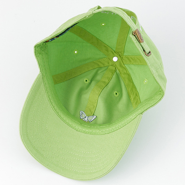 『僕のヒーローアカデミア』コラボレーション「キャップ」蛙吹梅雨モデル4,800円（税別）（C）堀越耕平／集英社・僕のヒーローアカデミア製作委員会