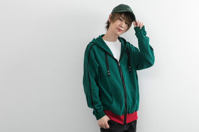 『僕のヒーローアカデミア』コラボレーション「ルームパーカー」緑谷出久モデル（C）堀越耕平／集英社・僕のヒーローアカデミア製作委員会