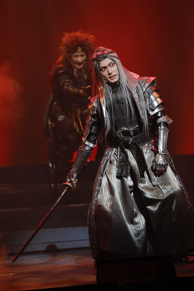 舞台『「錆色のアーマ」-繋ぐ-』写真