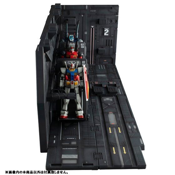 「Realistic Model Series 1/144ホワイトベースカタパルトデッキRenewal edition」14,080円（税込）（C）創通・サンライズ