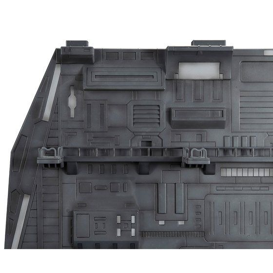 「Realistic Model Series 1/144ホワイトベースカタパルトデッキRenewal edition」14,080円（税込）（C）創通・サンライズ