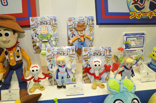 タカラトミーアーツブースの様子