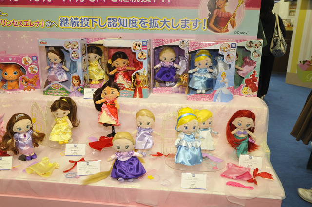 タカラトミーアーツブースの様子