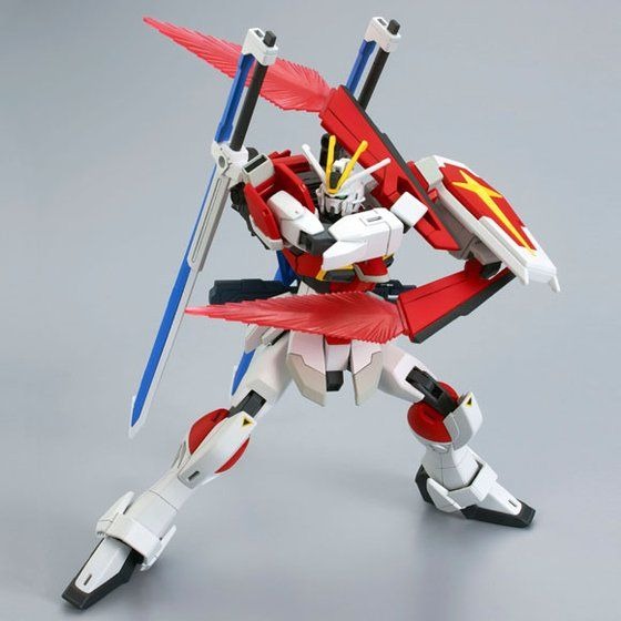 「HGCE 1/144 ソードインパルスガンダム」2,750円（税込）（C）創通・サンライズ