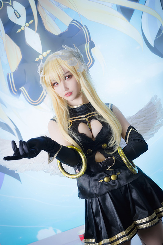 【コスプレ】中国版コミケ「Comicup24」美麗レイヤーまとめ 「デアラ」「ドルフロ」ほか人気キャラ集結【写真74枚】