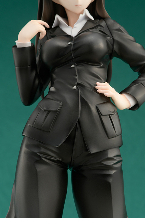 「ガールズ&パンツァー 最終章　西住しほ」14,500円（税込／送手数料別）（C） GIRLS und PANZER Finale Projekt