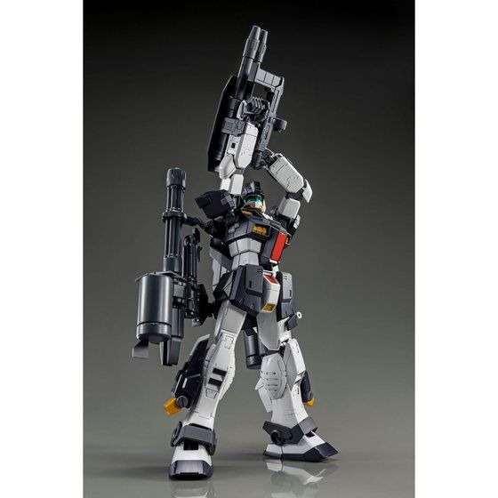 「MG 1/100 ジム・ドミナンス（フィリップ・ヒューズ機）」6,050円（税込）（C）創通・サンライズ