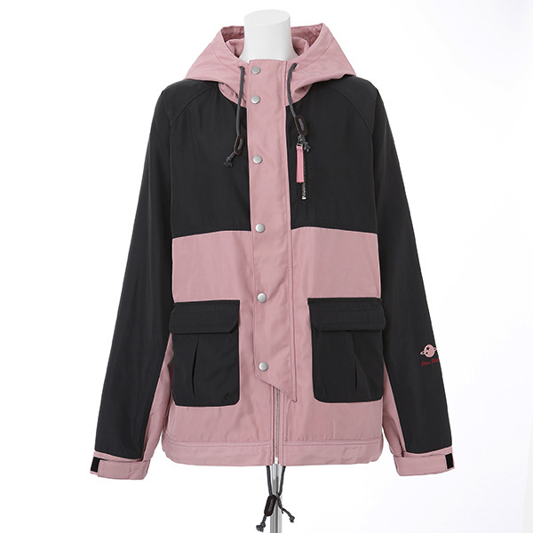 「麗日お茶子モデル マウンテンパーカー」15,800円（税別）（C）堀越耕平／集英社・僕のヒーローアカデミア製作委員会