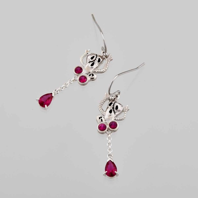 【ジョジョの奇妙な冒険】黄金の風アクセサリー2【プレミアムバンダイ限定】「リゾット」ピアス13,200円（税込）（C）LUCKY LAND COMMUNICATIONS/集英社・ジョジョの奇妙な冒険GW製作委員会