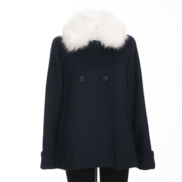 『刀剣乱舞-ONLINE-』コラボレーション　アウター　五虎退 モデル　23,800円（税別）（C）2015-2019 DMM GAMES/Nitroplus