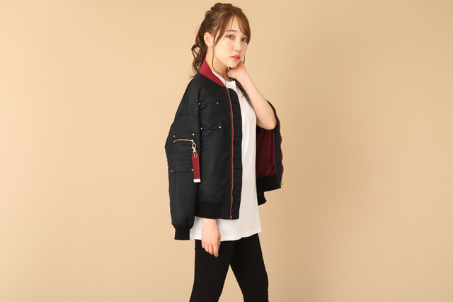 『刀剣乱舞-ONLINE-』コラボレーション　アウター　大包平 モデル　22,800円（税別）（C）2015-2019 DMM GAMES/Nitroplus