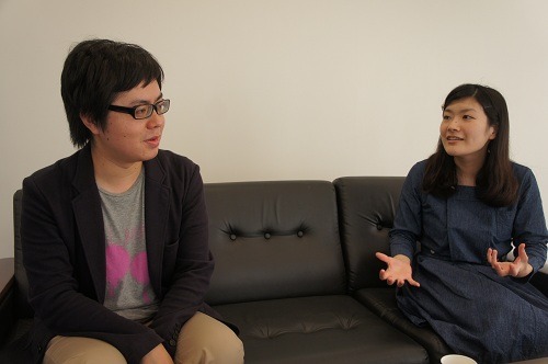 左）押見修造さん、右）しのさき あさこさん