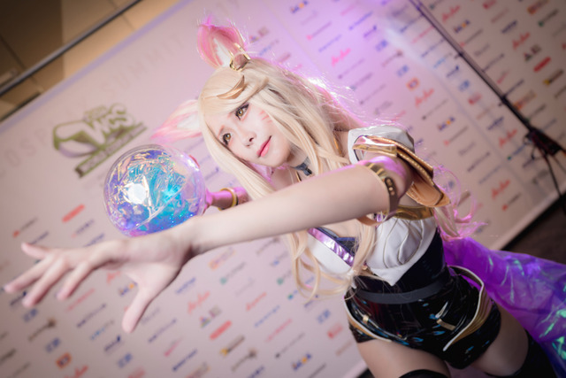 【コスプレ】初開催の「コスサミ東京」に美女レイヤー集結！ 夏らしい水着衣装も【写真139枚】
