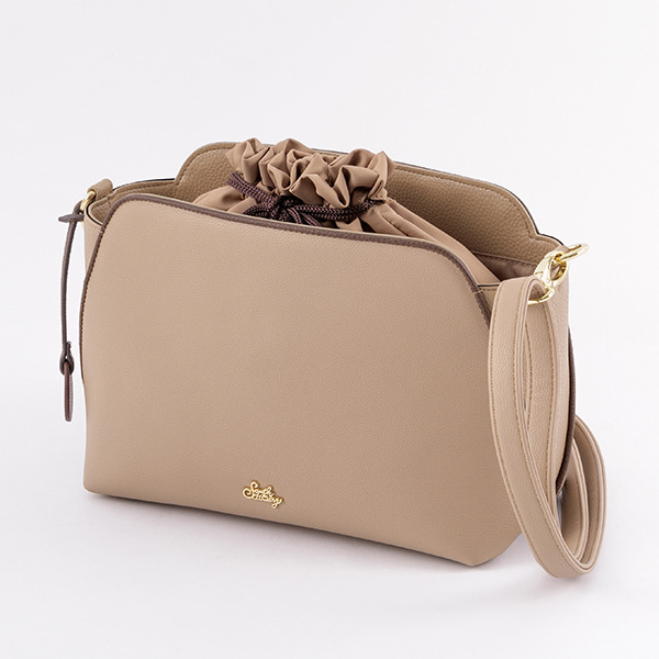 『ヘタリア World☆Stars 』コラボレーション ■南イタリアモデル バッグ11,800円(税別)（C）日丸屋秀和／集英社