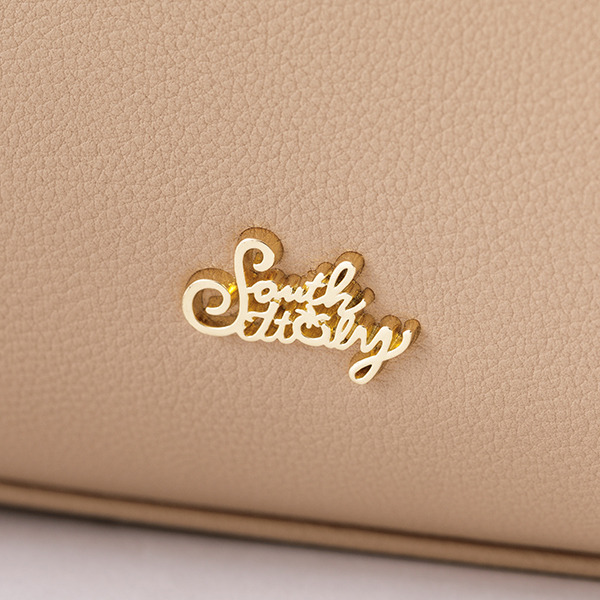 『ヘタリア World☆Stars 』コラボレーション ■南イタリアモデル バッグ11,800円(税別)（C）日丸屋秀和／集英社