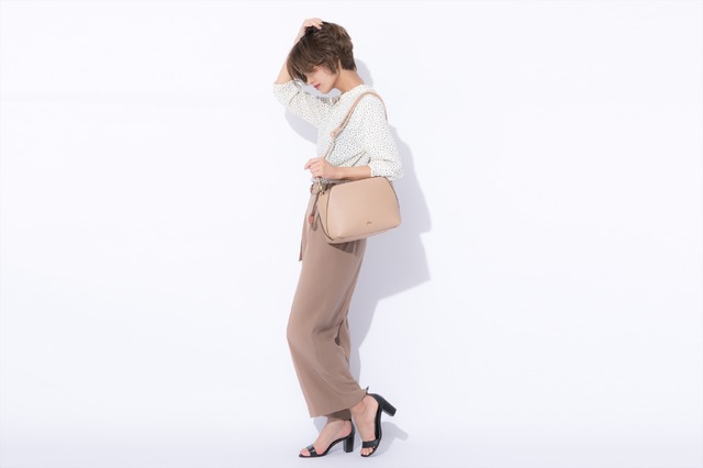 『ヘタリア World☆Stars 』コラボレーション ■南イタリアモデル バッグ11,800円(税別)（C）日丸屋秀和／集英社