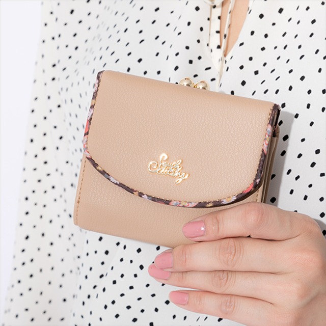 『ヘタリア World☆Stars 』コラボレーション ■南イタリアモデル ミニ財布9,800円(税別)（C）日丸屋秀和／集英社