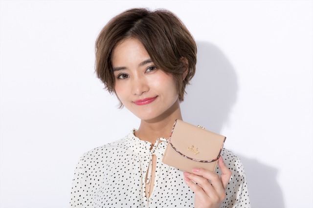 『ヘタリア World☆Stars 』コラボレーション ■南イタリアモデル ミニ財布9,800円(税別)（C）日丸屋秀和／集英社