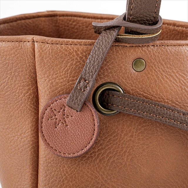 『ヘタリア World☆Stars 』コラボレーション ■スペインモデル バッグ13,800円(税別)（C）日丸屋秀和／集英社