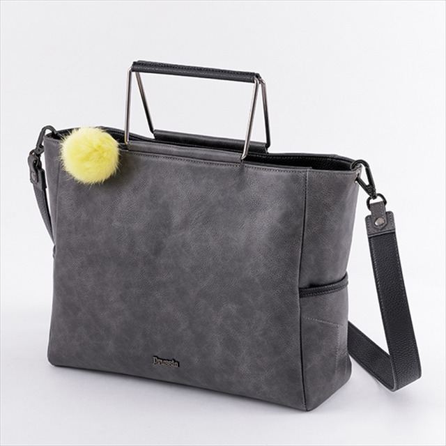 『ヘタリア World☆Stars 』コラボレーション ■プロイセンモデル バッグ13,800円(税別)（C）日丸屋秀和／集英社