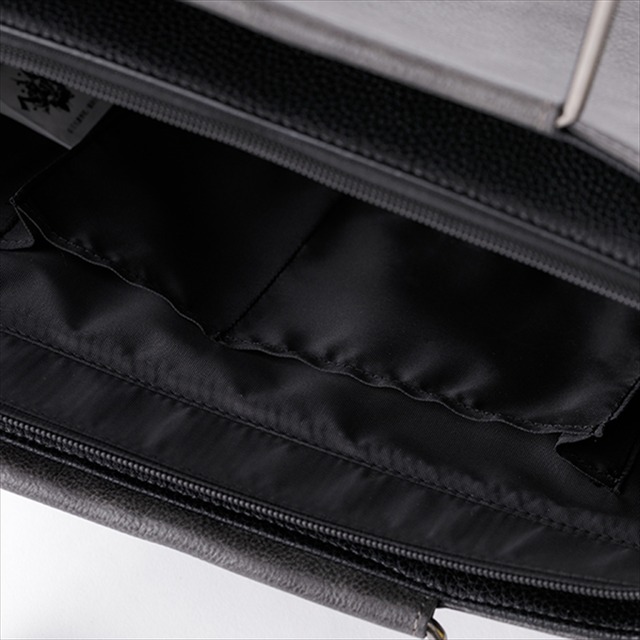 『ヘタリア World☆Stars 』コラボレーション ■プロイセンモデル バッグ13,800円(税別)（C）日丸屋秀和／集英社