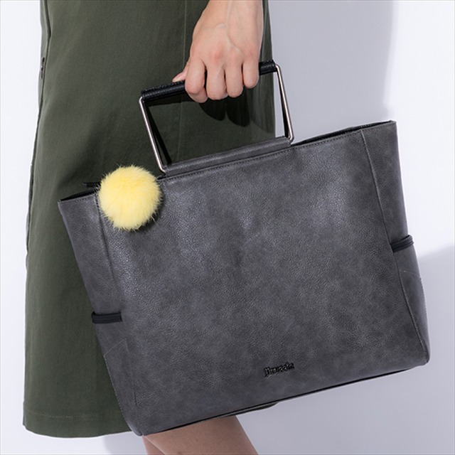 『ヘタリア World☆Stars 』コラボレーション ■プロイセンモデル バッグ13,800円(税別)（C）日丸屋秀和／集英社