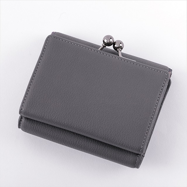 『ヘタリア World☆Stars 』コラボレーション ■プロイセンモデル ミニ財布9,800円(税別)（C）日丸屋秀和／集英社