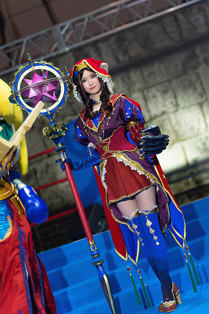 幕張メッセが特異点になる「FGOフェス2019」が開幕！マスターを出迎える公式コスプレイヤーと着ぐるみ速報【写真50枚】