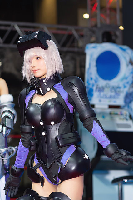 幕張メッセが特異点になる「FGOフェス2019」が開幕！マスターを出迎える公式コスプレイヤーと着ぐるみ速報【写真50枚】