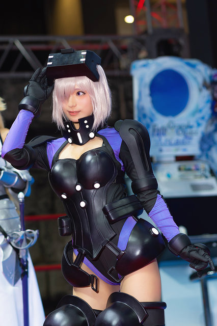 幕張メッセが特異点になる「FGOフェス2019」が開幕！マスターを出迎える公式コスプレイヤーと着ぐるみ速報【写真50枚】