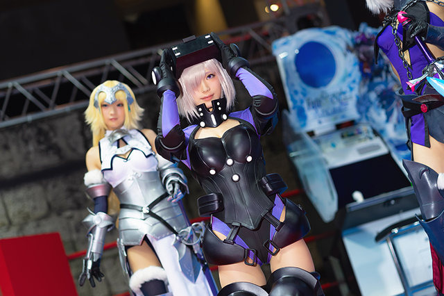 幕張メッセが特異点になる「FGOフェス2019」が開幕！マスターを出迎える公式コスプレイヤーと着ぐるみ速報【写真50枚】