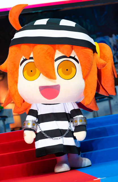 幕張メッセが特異点になる「FGOフェス2019」が開幕！マスターを出迎える公式コスプレイヤーと着ぐるみ速報【写真50枚】