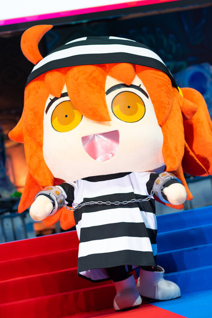 幕張メッセが特異点になる「FGOフェス2019」が開幕！マスターを出迎える公式コスプレイヤーと着ぐるみ速報【写真50枚】
