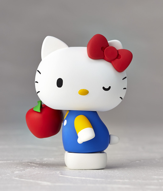 (c)1976,2013 SANRIO CO.,LTD.TOKYO,JAPAN(L)