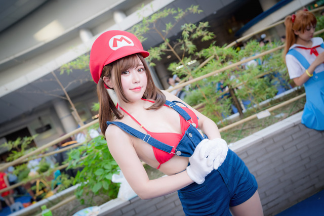 【コスプレ】「コスサミ2019」美女レイヤーが夏衣装で魅惑！ マリオ、レムら人気キャラ勢揃い【写真147枚】