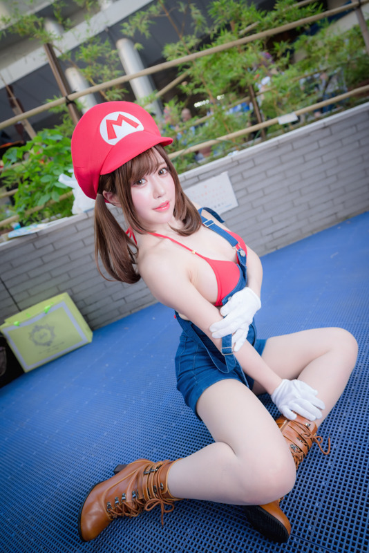 【コスプレ】「コスサミ2019」美女レイヤーが夏衣装で魅惑！ マリオ、レムら人気キャラ勢揃い【写真147枚】