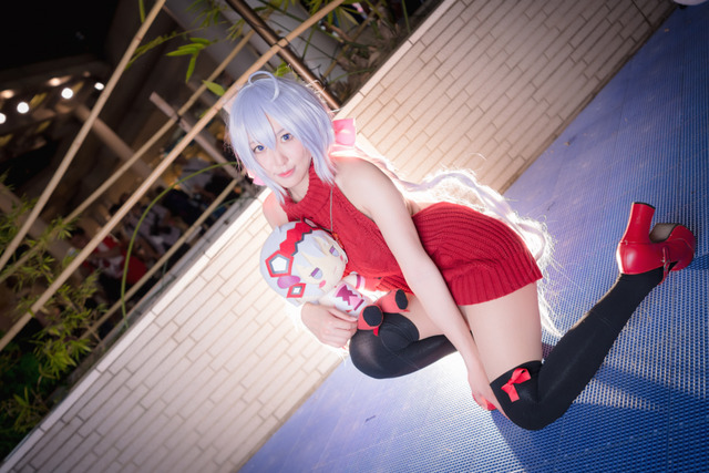 【コスプレ】「コスサミ2019」美女レイヤーが夏衣装で魅惑！ マリオ、レムら人気キャラ勢揃い【写真147枚】