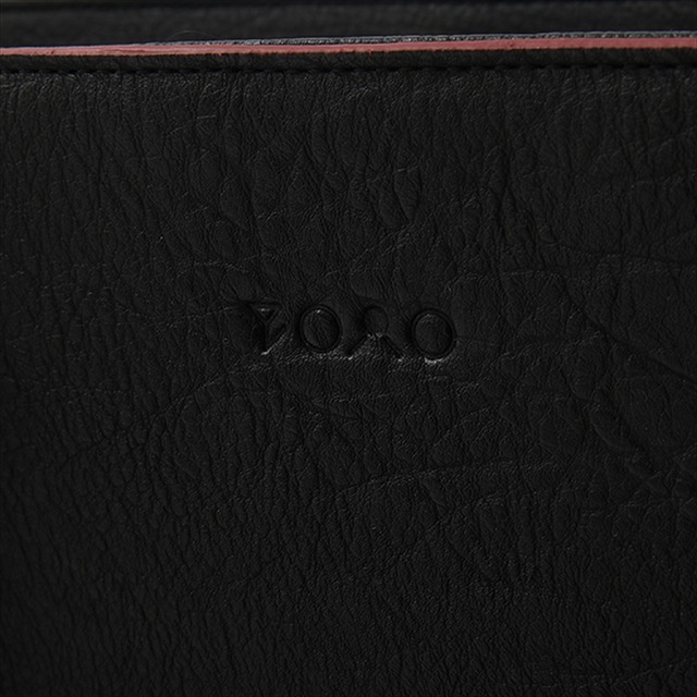 『HUNTER×HUNTER』コラボレーション■レオリオモデルバッグ／13,800円（税別）（C）POT（冨樫義博）1998年-2011年（C）VAP・日本テレビ・マッドハウス