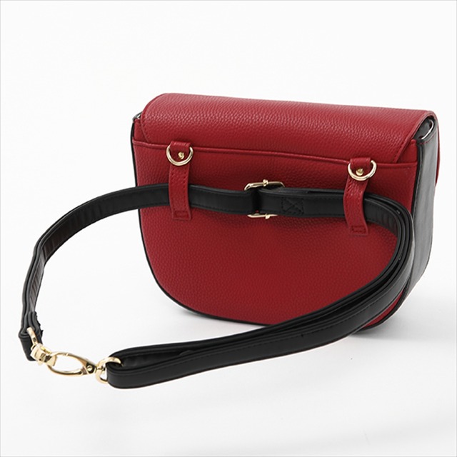 『HUNTER×HUNTER』コラボレーション■ヒソカモデルバッグ／13,800円（税別）（C）POT（冨樫義博）1998年-2011年（C）VAP・日本テレビ・マッドハウス