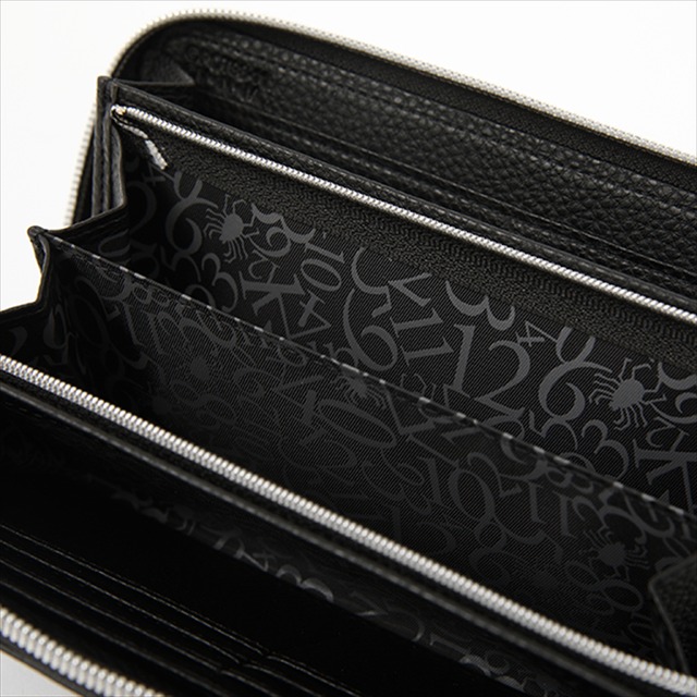 『HUNTER×HUNTER』コラボレーション■幻影旅団モデル財布各10,800円（税別）（C）POT（冨樫義博）1998年-2011年（C）VAP・日本テレビ・マッドハウス