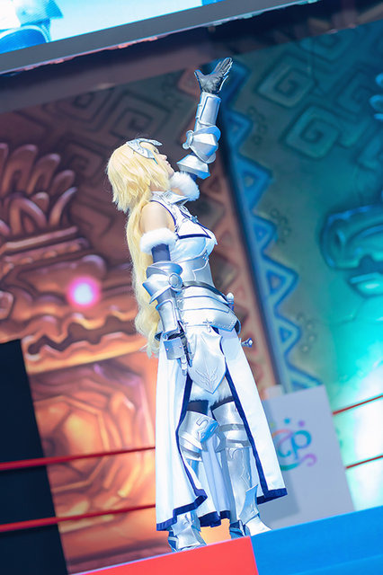 世界よ、これが『FGO』日本公式コスプレイヤーだ！フェス会場に“現界”したサーヴァント8騎を見よ【写真65枚】