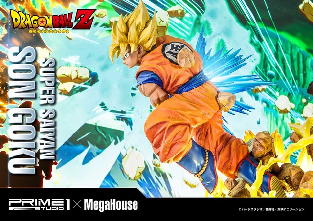 「メガプレミアムマスターライン ドラゴンボールZ 孫悟空（超サイヤ人）」通常版127,000円（税別）DX版155,000円（税別）（C）バードスタジオ／集英社・東映アニメーション（C）バードスタジオ／集英社・東映アニメーション