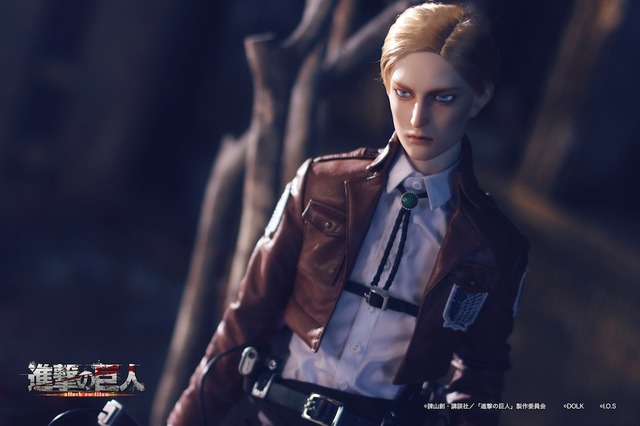 「『進撃の巨人』エルヴィン・スミス キャストドール」167,500円（税抜）（Ｃ）諫山創・講談社／「進撃の巨人」製作委員会