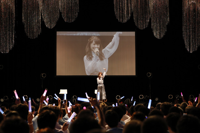 逢田梨香子1st EP「Principal」発売記念Birthdayイベント写真（撮影：石井亜希）