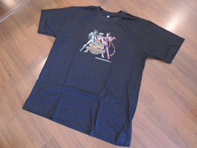 隣の男性が涙するほど喜んだ聖闘士星矢のTシャツ