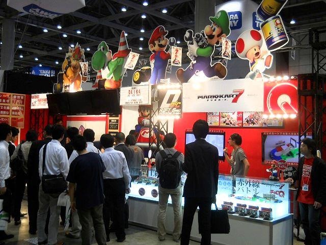 【東京おもちゃショー12】ドリフトが楽しめる『マリオカート7』の玩具が出ると聞いて体験しに行ってきた！  